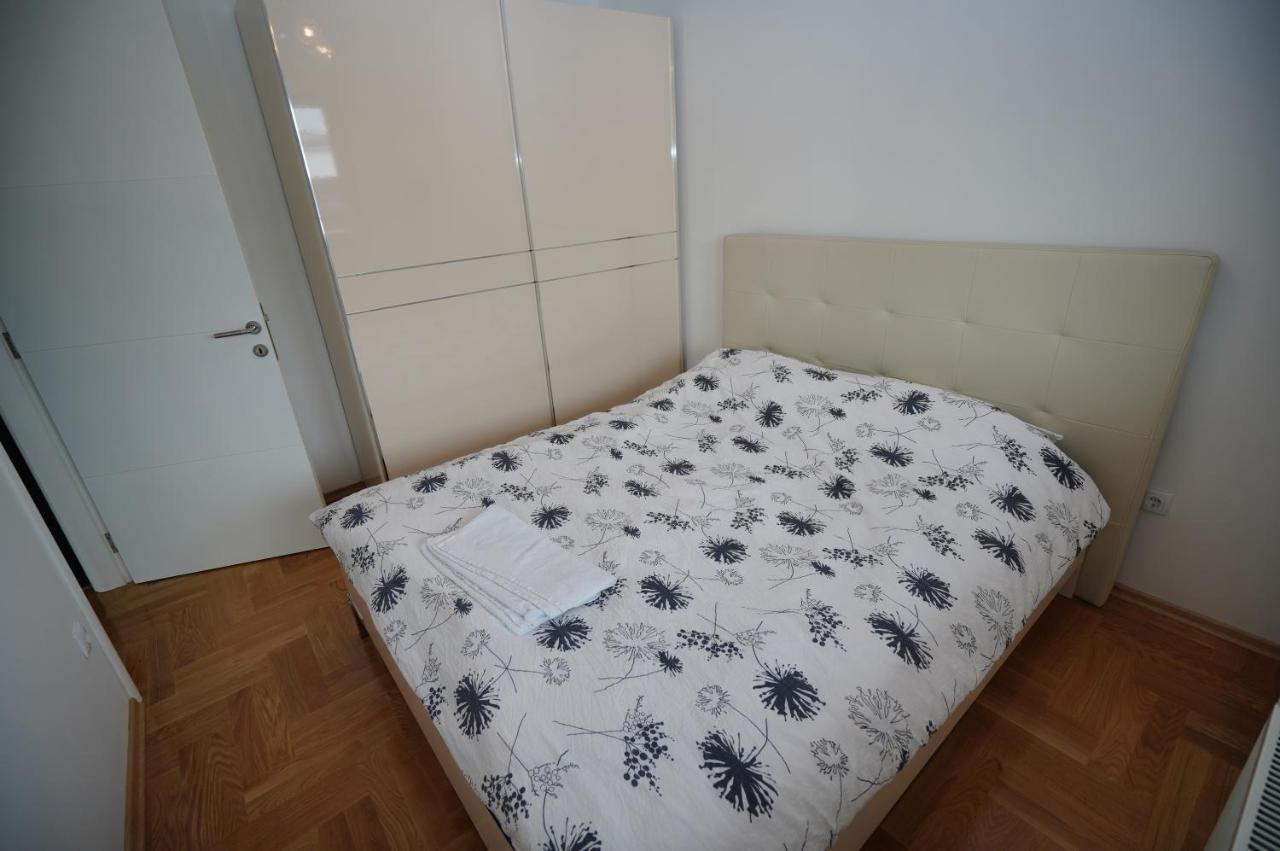 Apartman Venecija Banja Luka Ngoại thất bức ảnh