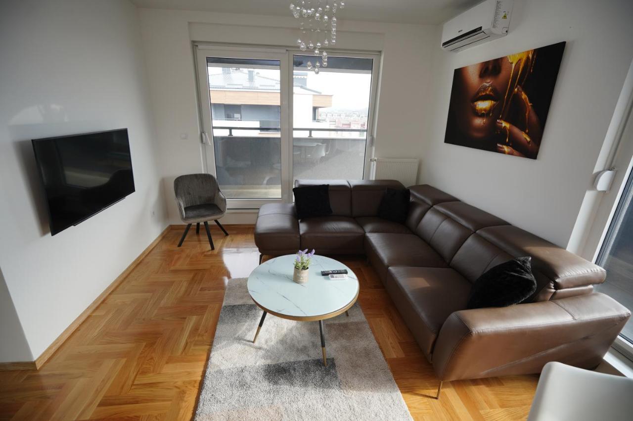 Apartman Venecija Banja Luka Ngoại thất bức ảnh